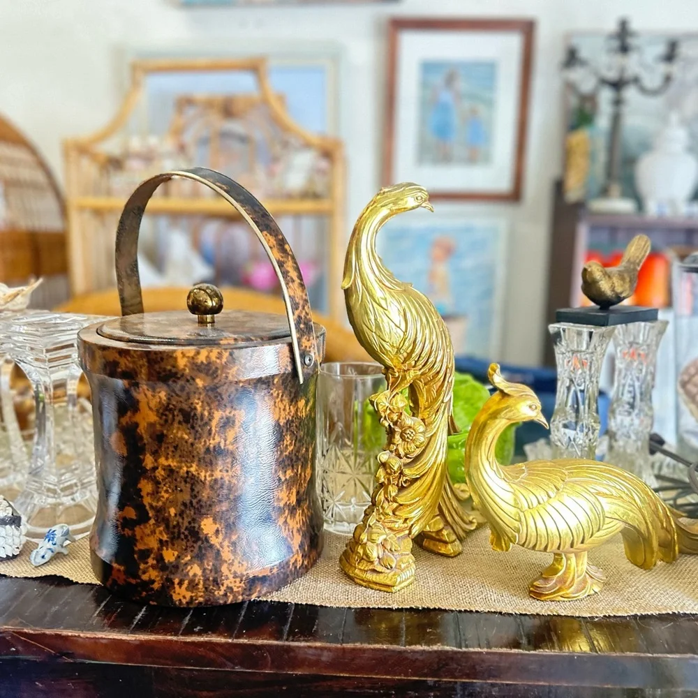 Vintage Mid-Century Modern (MCM) ice bucket